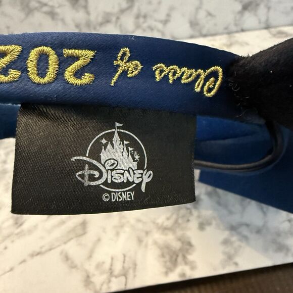 Disney Parks Class Of 2025 Graduation Cap & Tassel Mickey Ears Headband NWT - Picture 5 of 6